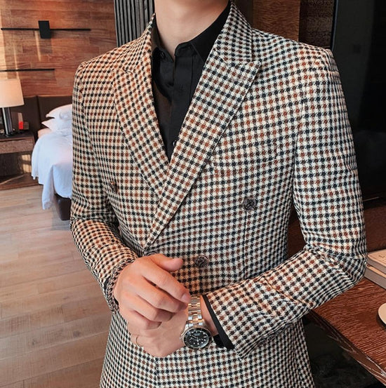 “Classic Man” Men’s Vintage Slim Fit Designer Suit