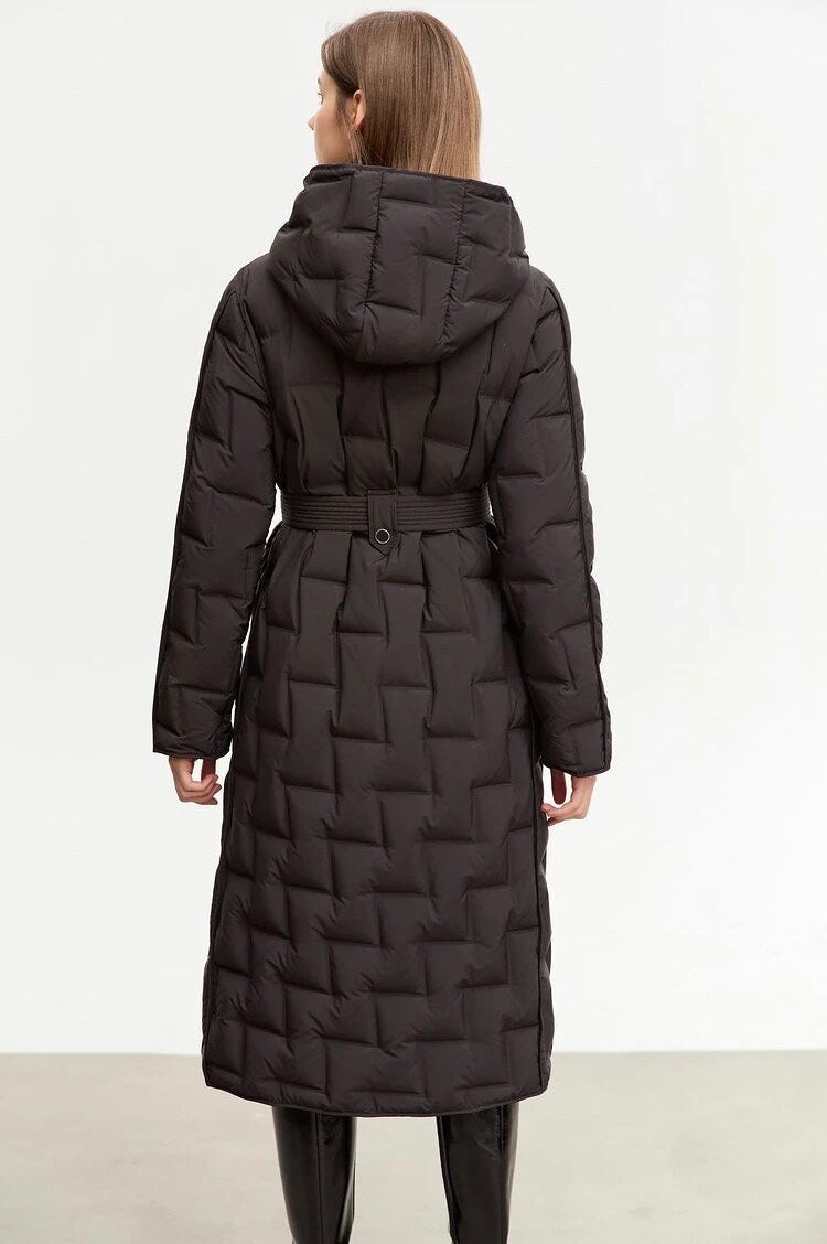 “Winter’s Tale” Women’s Minimalistic Hooded Winter Jacket