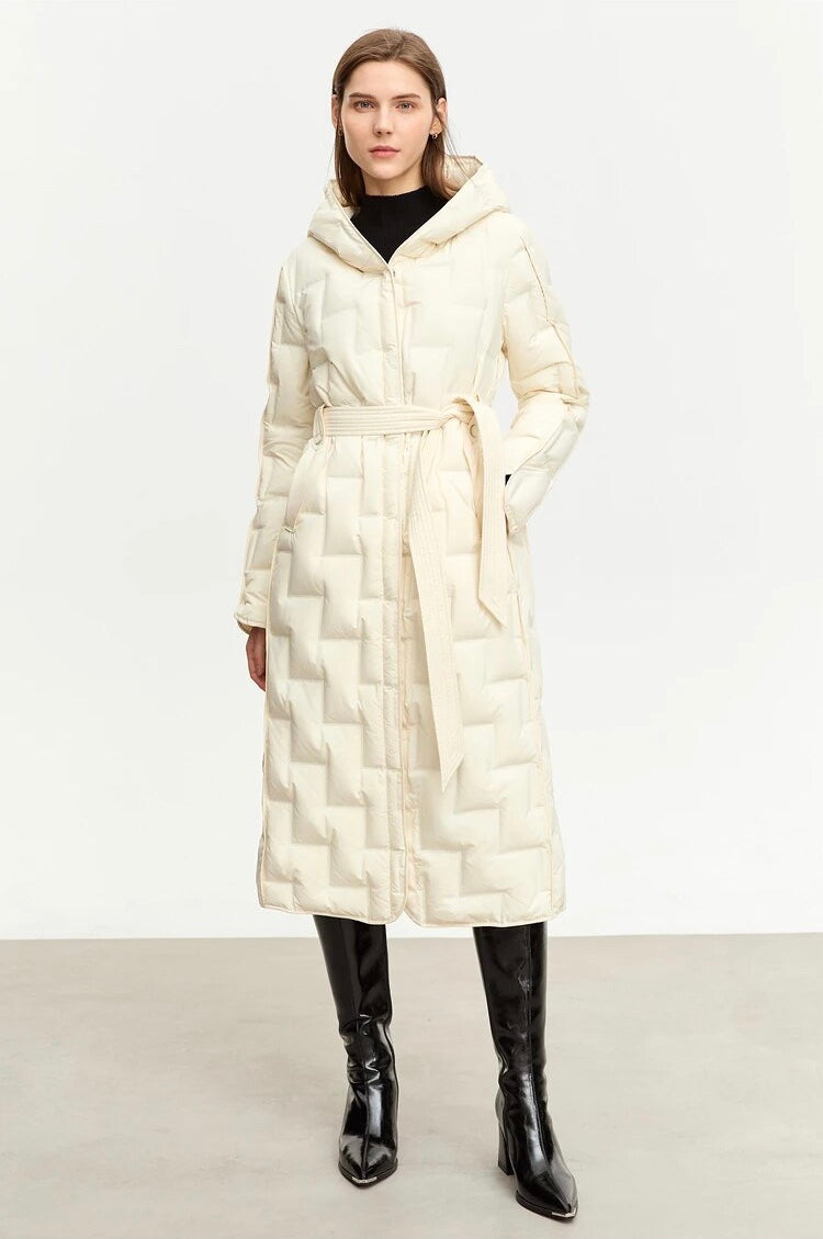 “Winter’s Tale” Women’s Minimalistic Hooded Winter Jacket