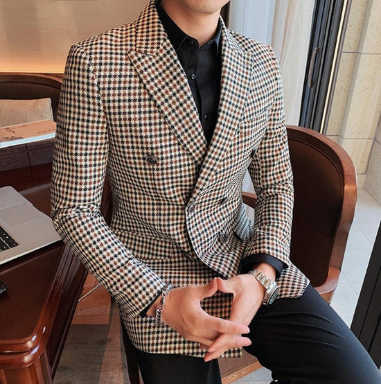 “Classic Man” Men’s Vintage Slim Fit Designer Suit