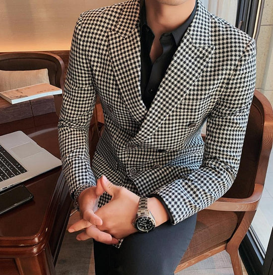 “Classic Man” Men’s Vintage Slim Fit Designer Suit