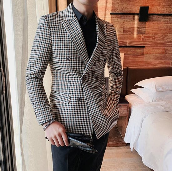“Classic Man” Men’s Vintage Slim Fit Designer Suit