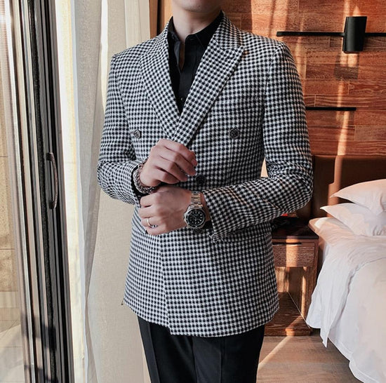 “Classic Man” Men’s Vintage Slim Fit Designer Suit