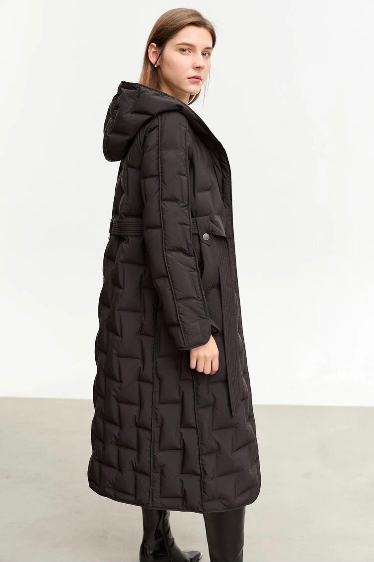 “Winter’s Tale” Women’s Minimalistic Hooded Winter Jacket