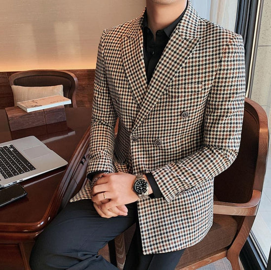“Classic Man” Men’s Vintage Slim Fit Designer Suit