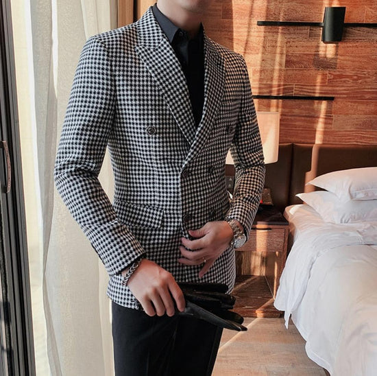 “Classic Man” Men’s Vintage Slim Fit Designer Suit