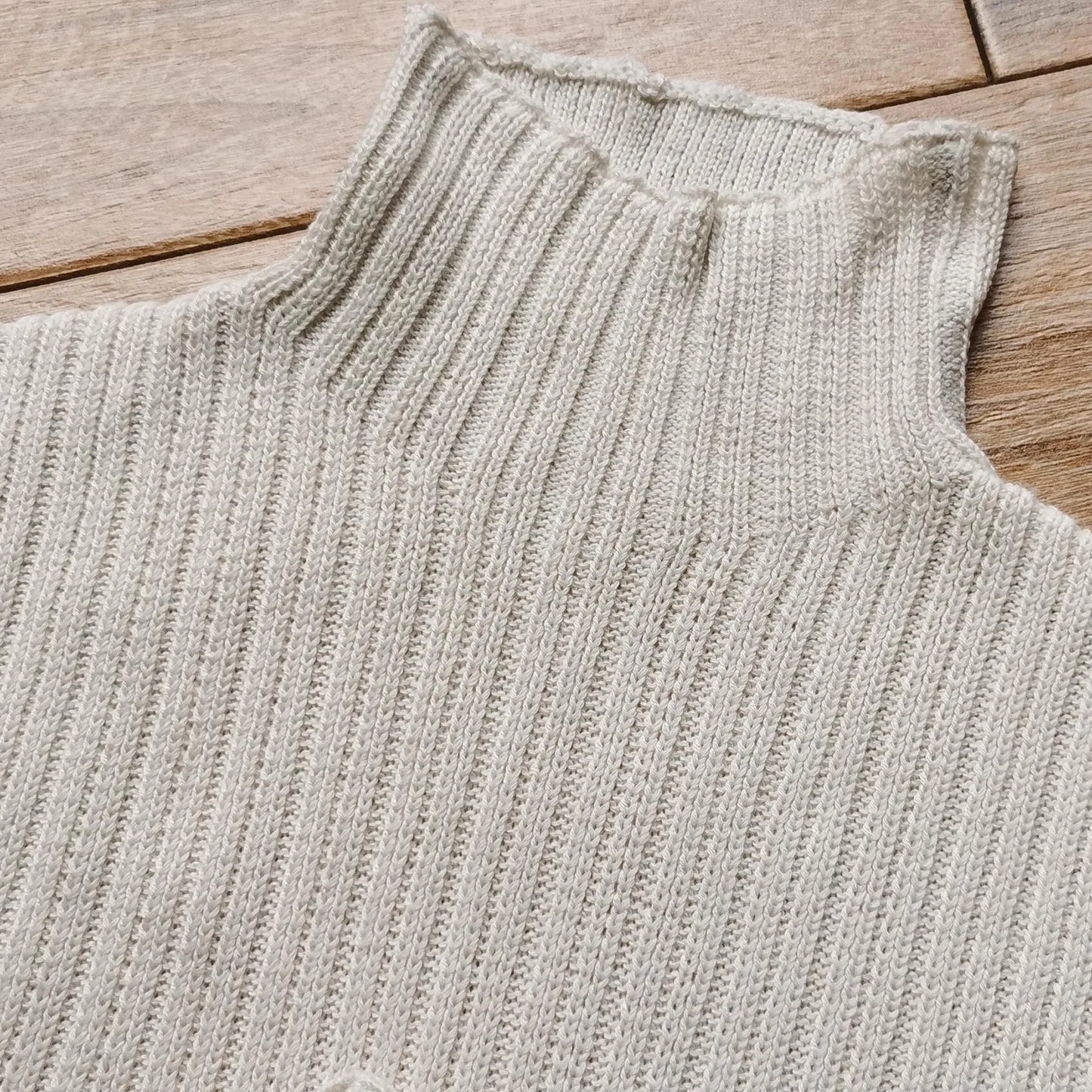 ”High Hopes” Vintage Long Sleeve Y2K Style Knitted Turtleneck Sweater Vest