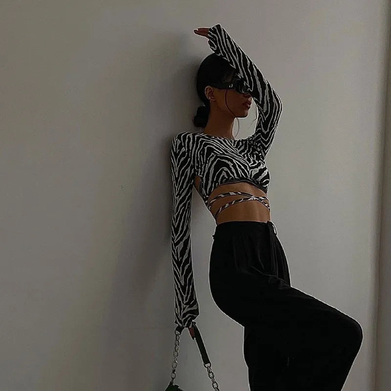 “Lil Baddie” Sexy Backless Long Sleeve Crop Top
