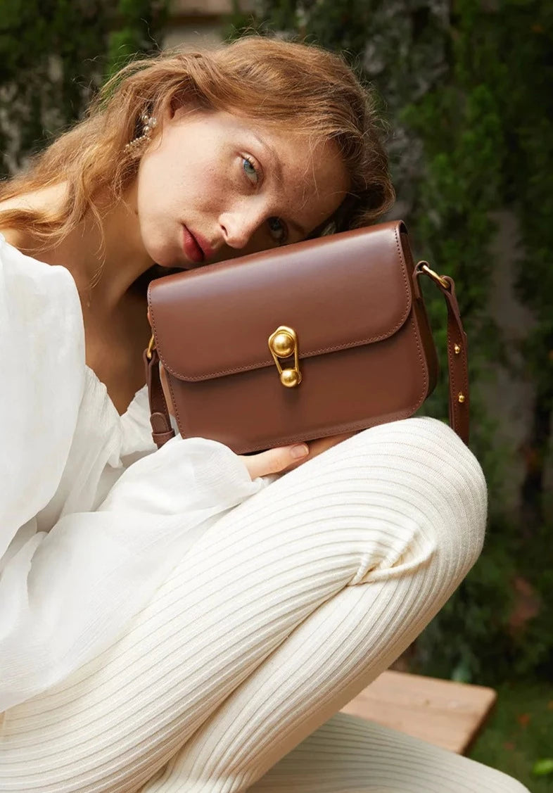 Designae’ Leather Crossbody Shoulder Bag