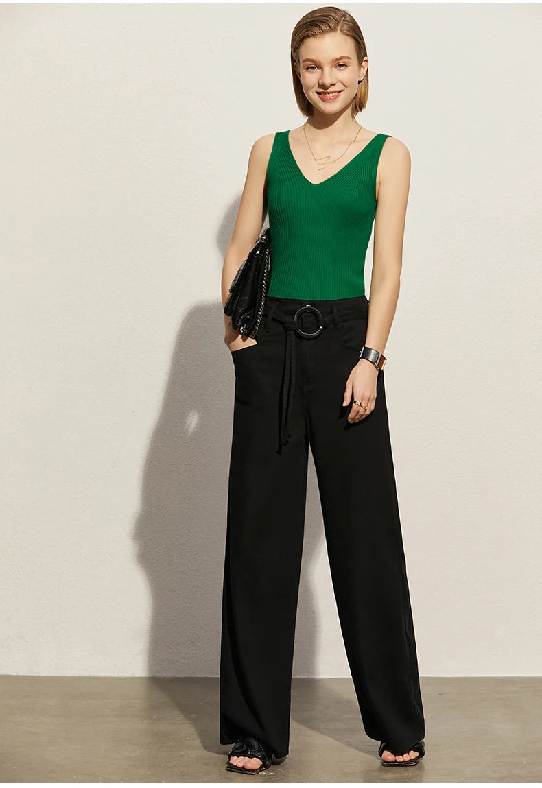 ”Daytime In Milan” Women’s Sexy V-Neck Minimalistic Camis Top