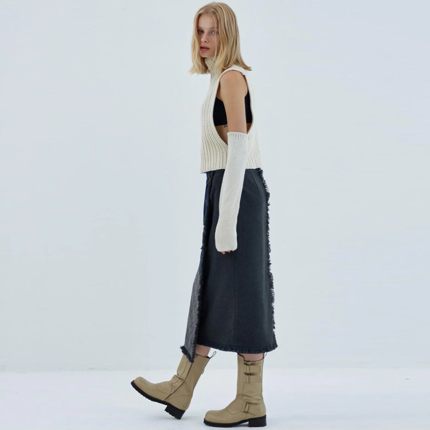 ”High Hopes” Vintage Long Sleeve Y2K Style Knitted Turtleneck Sweater Vest