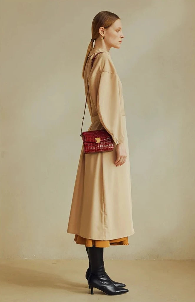 "Last Few Months" Retro Crocodile Leather Handbag