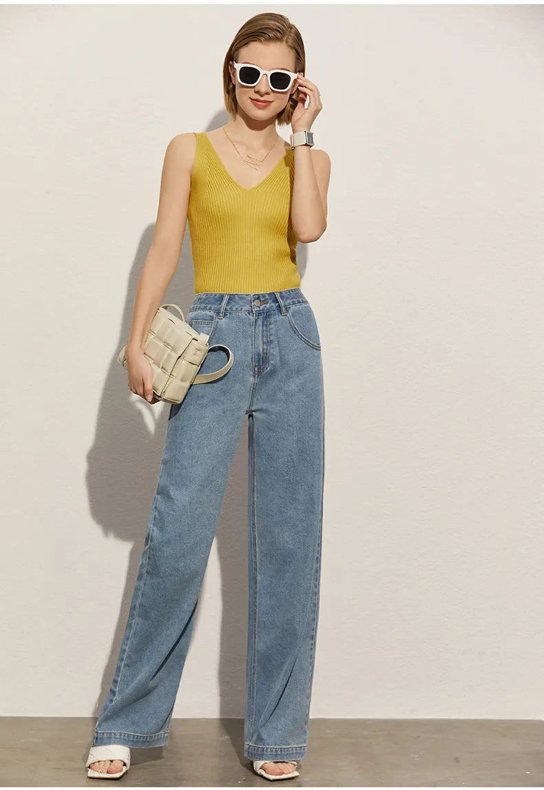 ”Daytime In Milan” Women’s Sexy V-Neck Minimalistic Camis Top