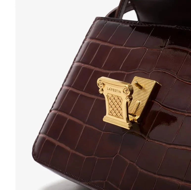 "Last Few Months" Retro Crocodile Leather Handbag