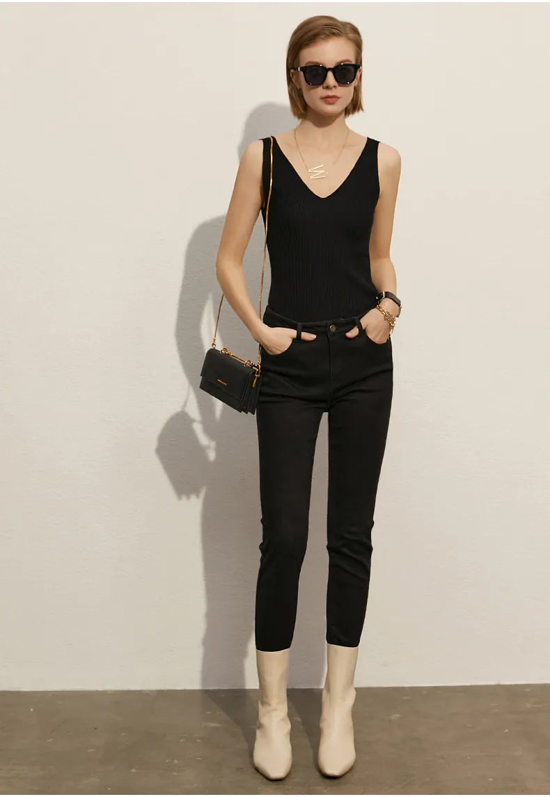 ”Daytime In Milan” Women’s Sexy V-Neck Minimalistic Camis Top