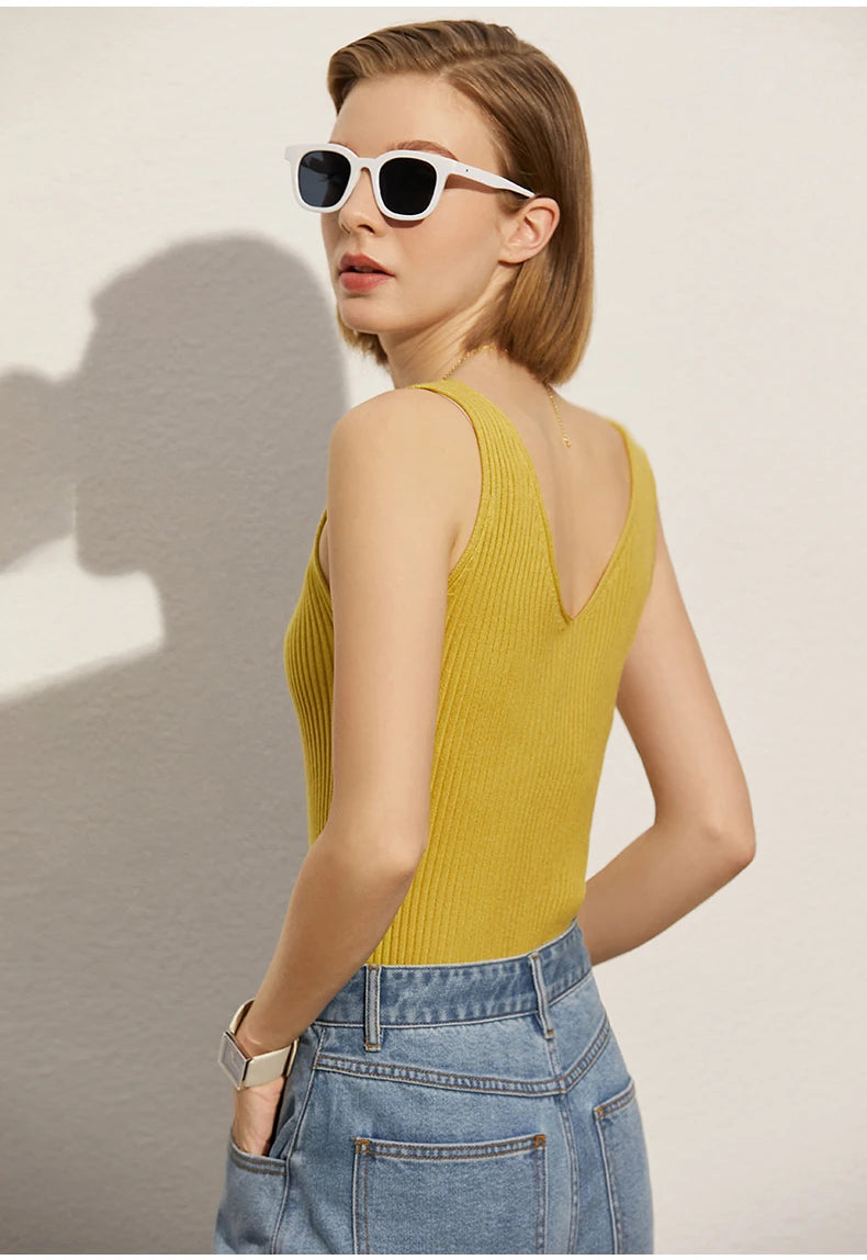 ”Daytime In Milan” Women’s Sexy V-Neck Minimalistic Camis Top