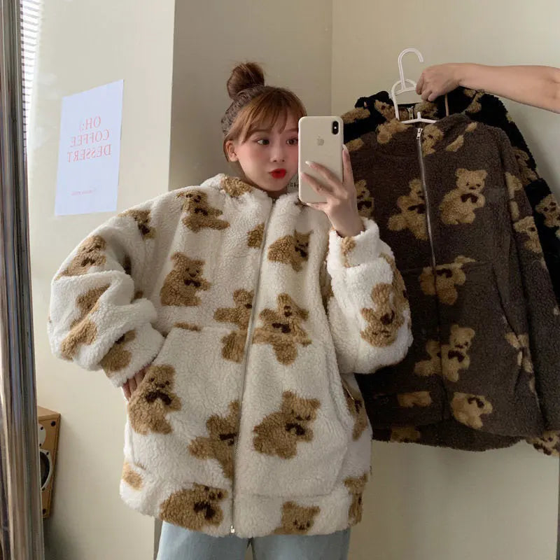 “Love Lace” Women’s Heart-shaped Harajuku Print Plush Hoodie