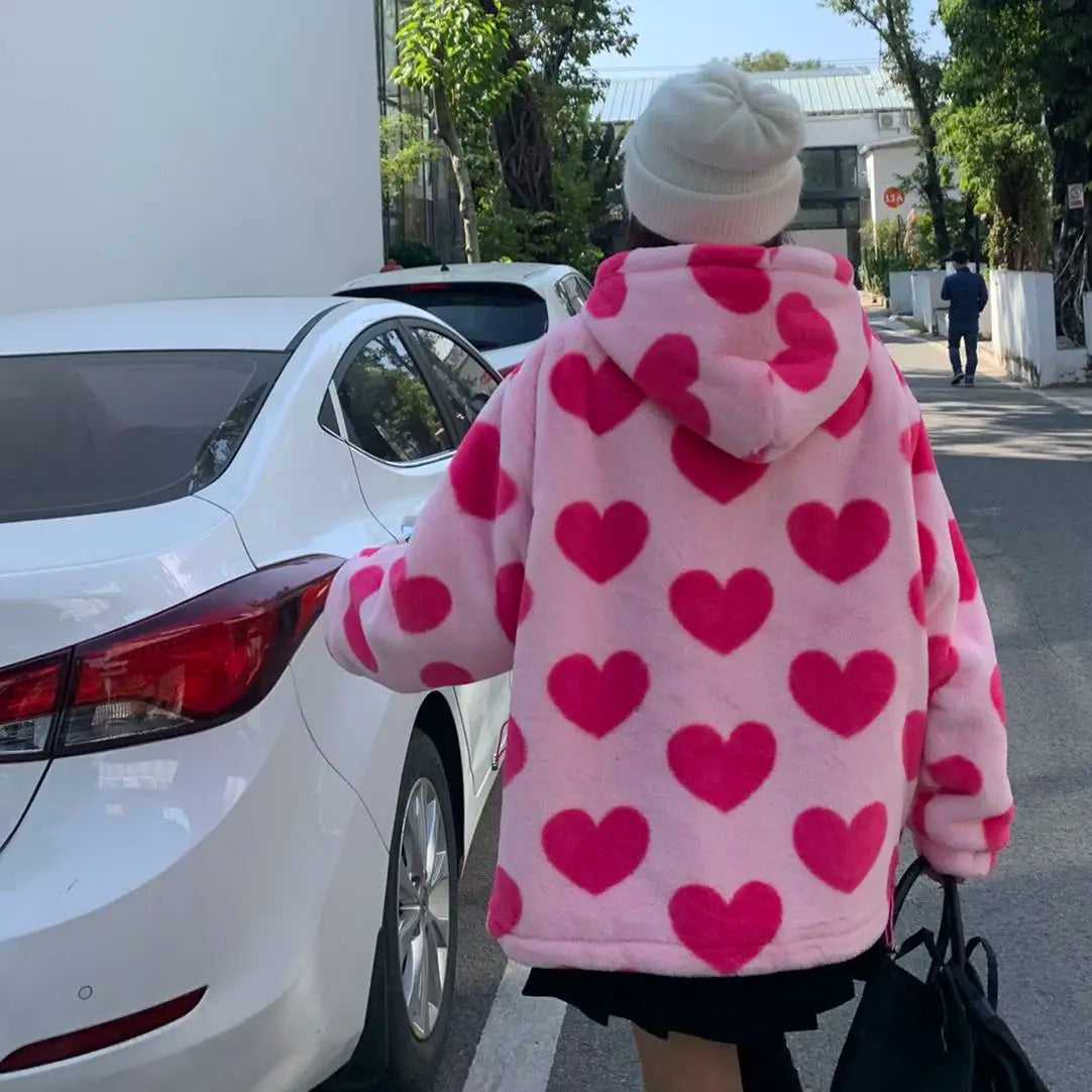 “Love Lace” Women’s Heart-shaped Harajuku Print Plush Hoodie