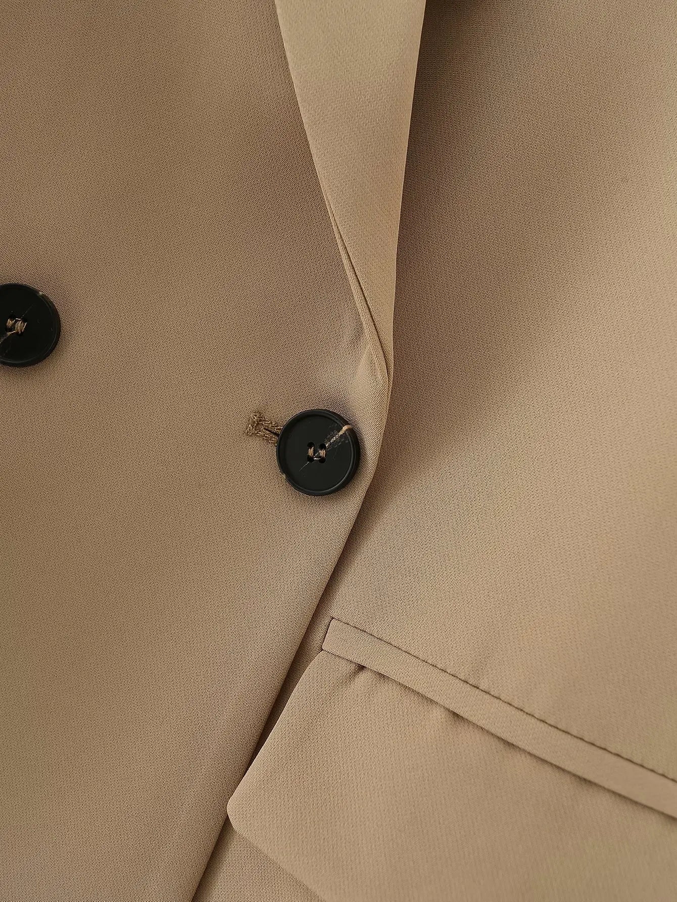 “I’m So Sly” Women’s Solid Double-Breasted Blazer