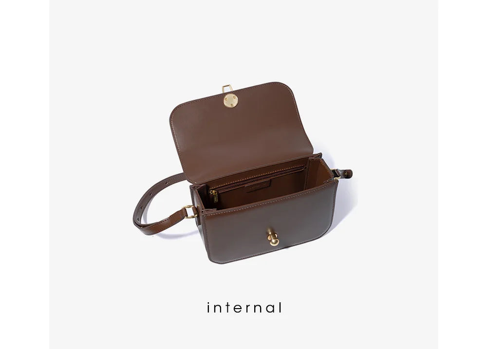 Designae’ Leather Crossbody Shoulder Bag