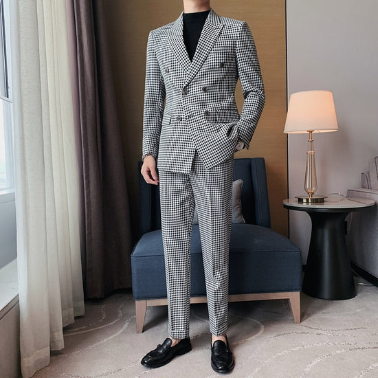 “Classic Man” Men’s Vintage Slim Fit Designer Suit