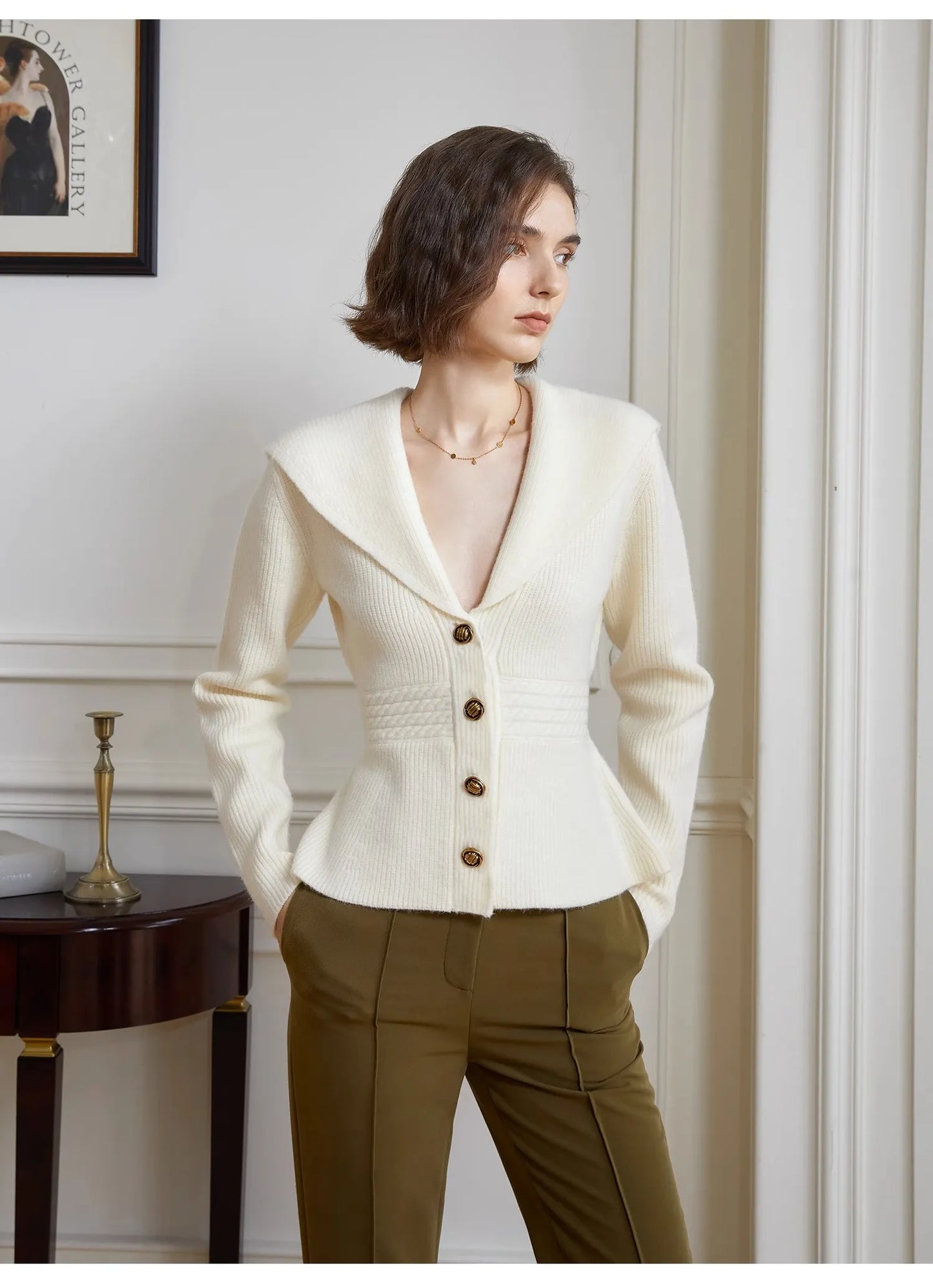 “Vivian” Women’s Knitted V-Neck Cashmere Sweater