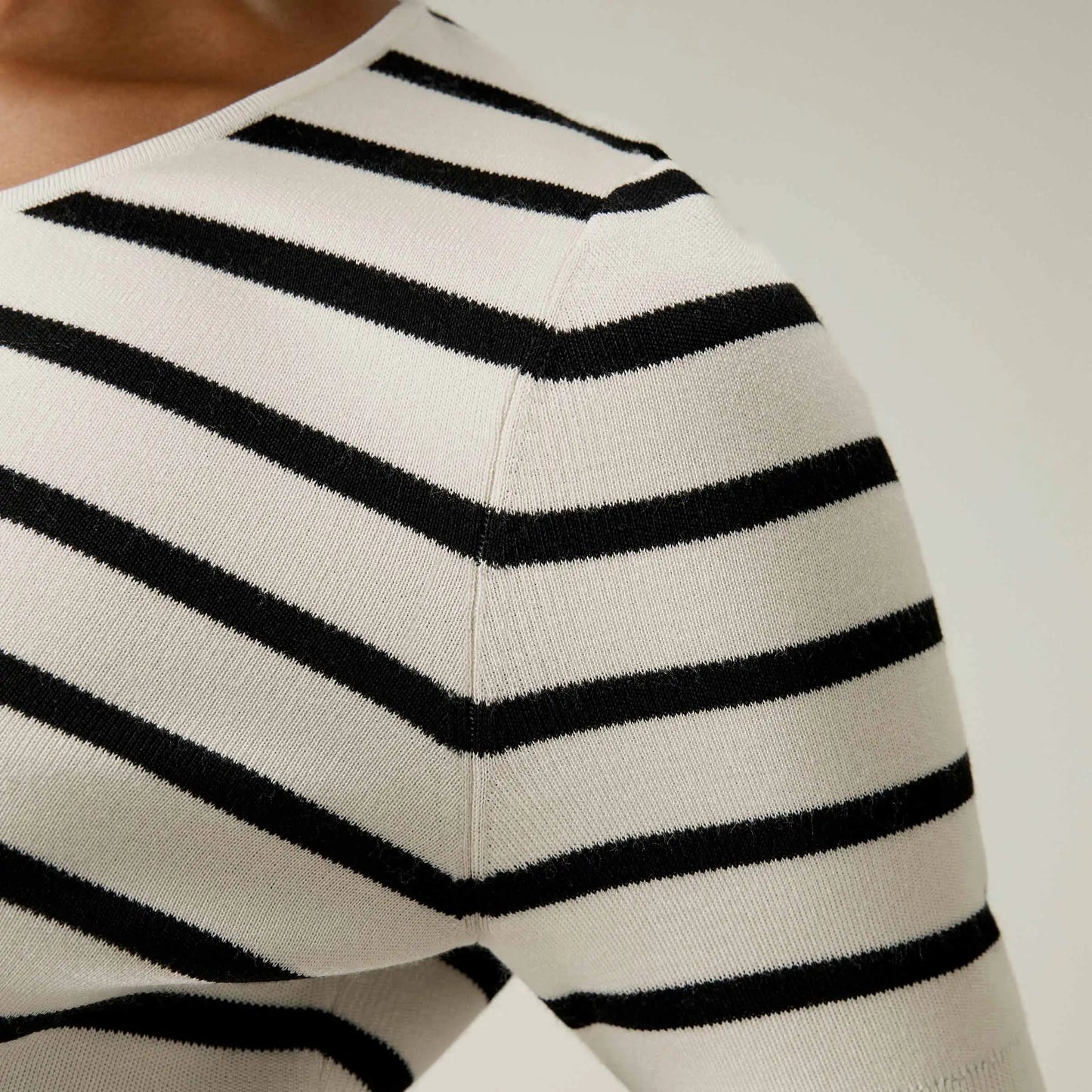 "England" Women's Silk Striped Knitted Crop Top