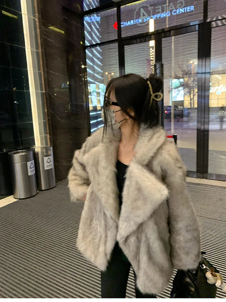 "Milan" Women's Designer Oversized Thick Fox Fur Coat