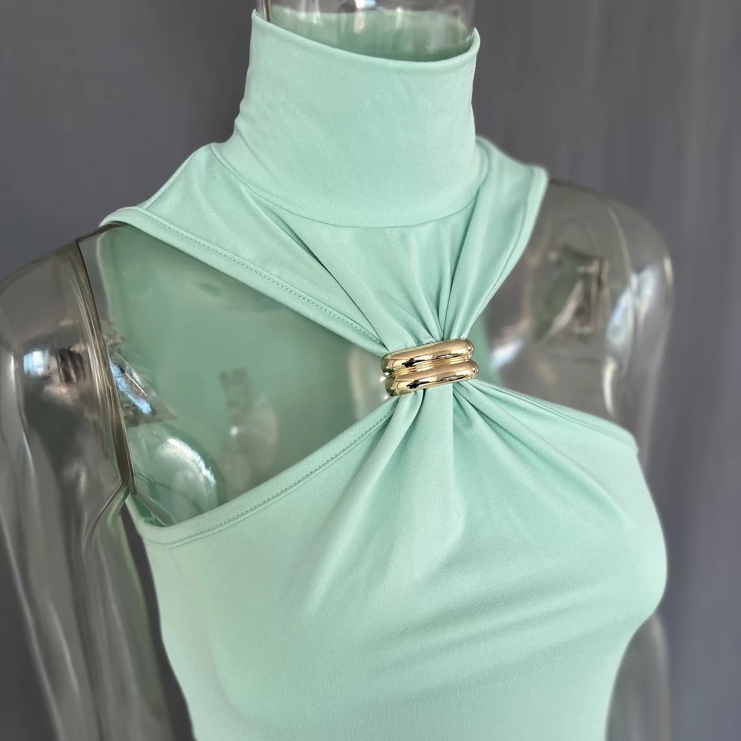 "Mrs. Banks" Women's Elegant Sleeveless Turtleneck Top