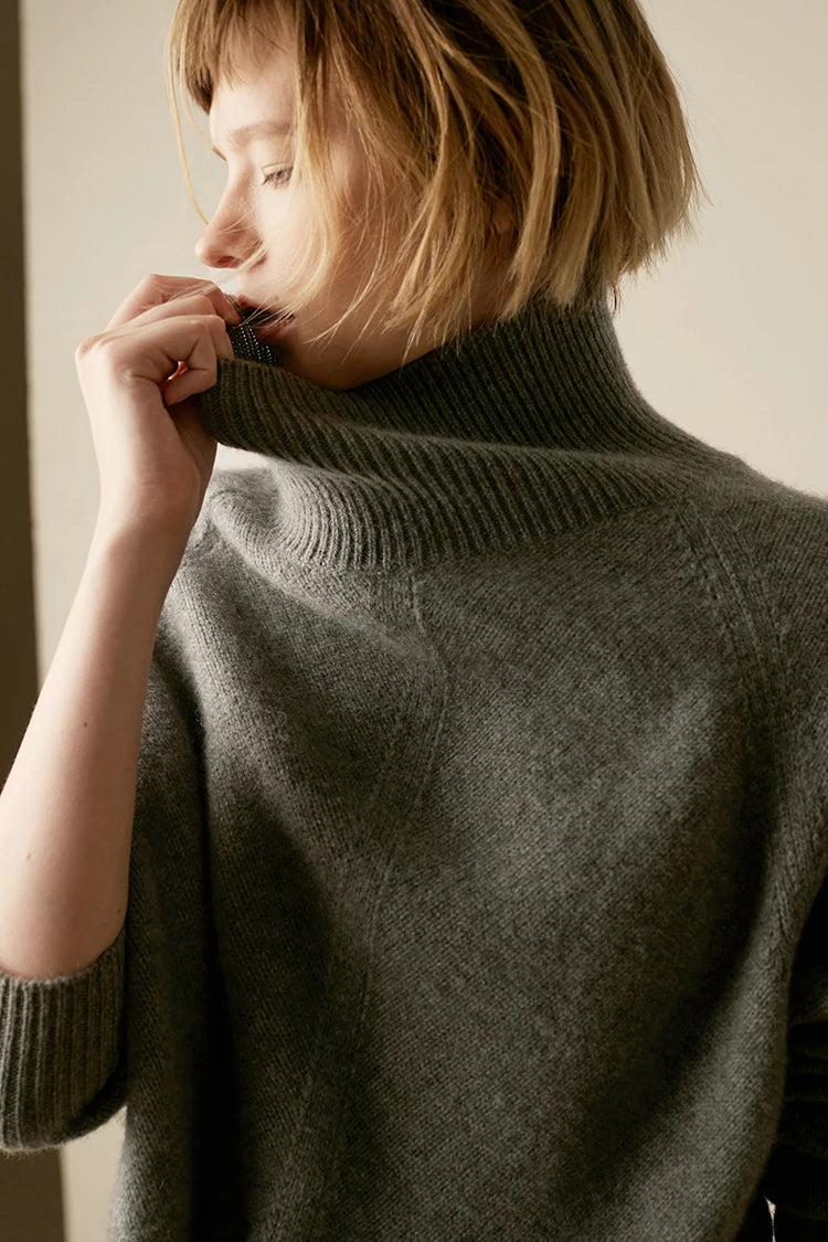 “Autumn” Women’s Paragraph Knitted Designer Cashmere Sweater