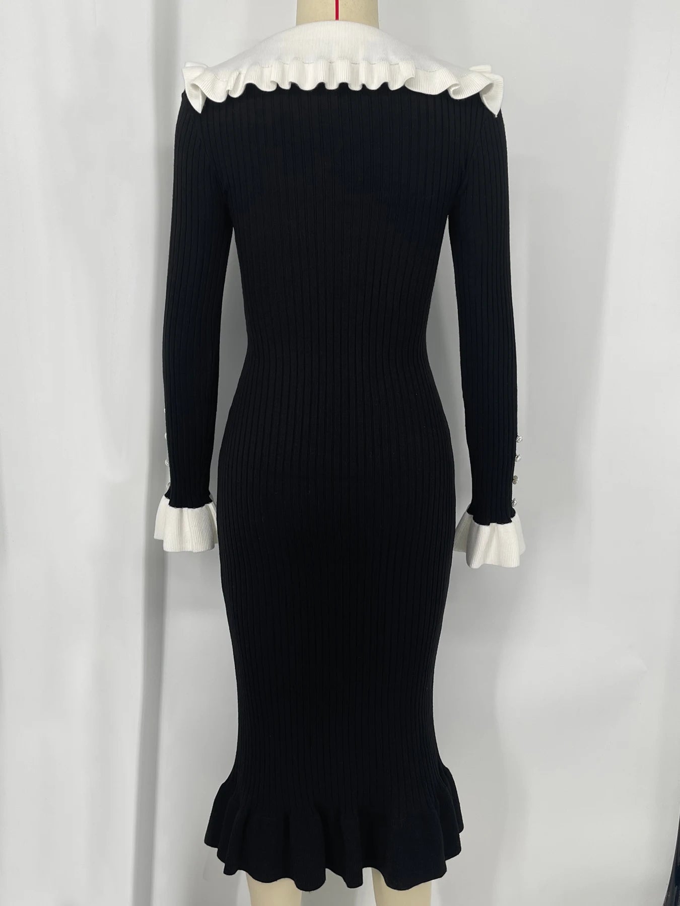 ”Elizabeth” Vintage Knitted High Waist Ruffled Maxi Dress