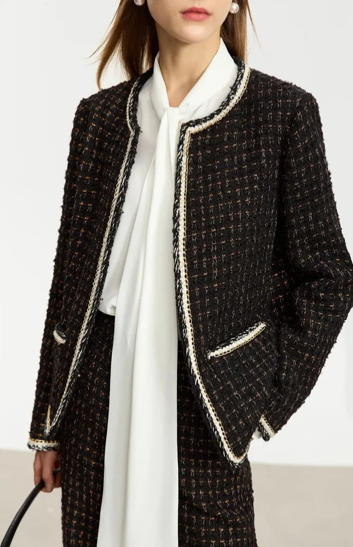 “Fantasy” Women’s Parisian Style Tweed Suit