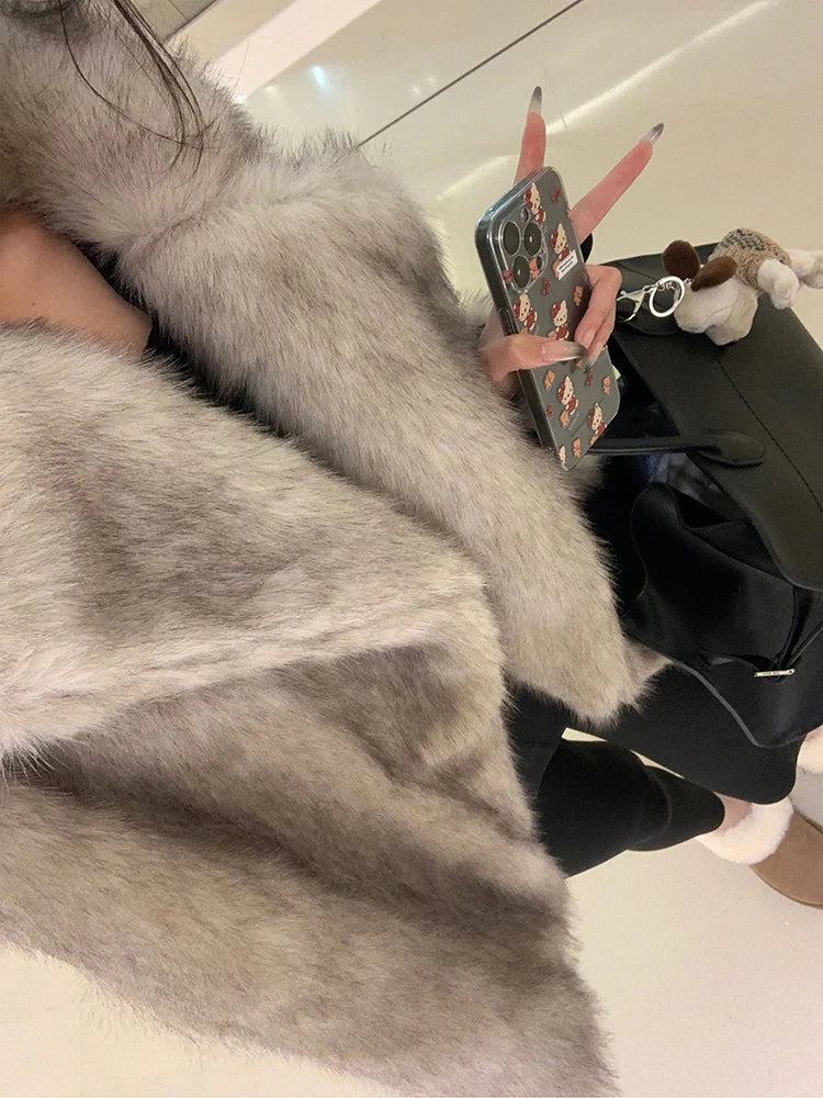 "Milan" Women's Designer Oversized Thick Fox Fur Coat