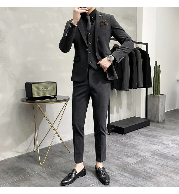 “Charon” Men’s Slim Fit 3 Piece Business Suit