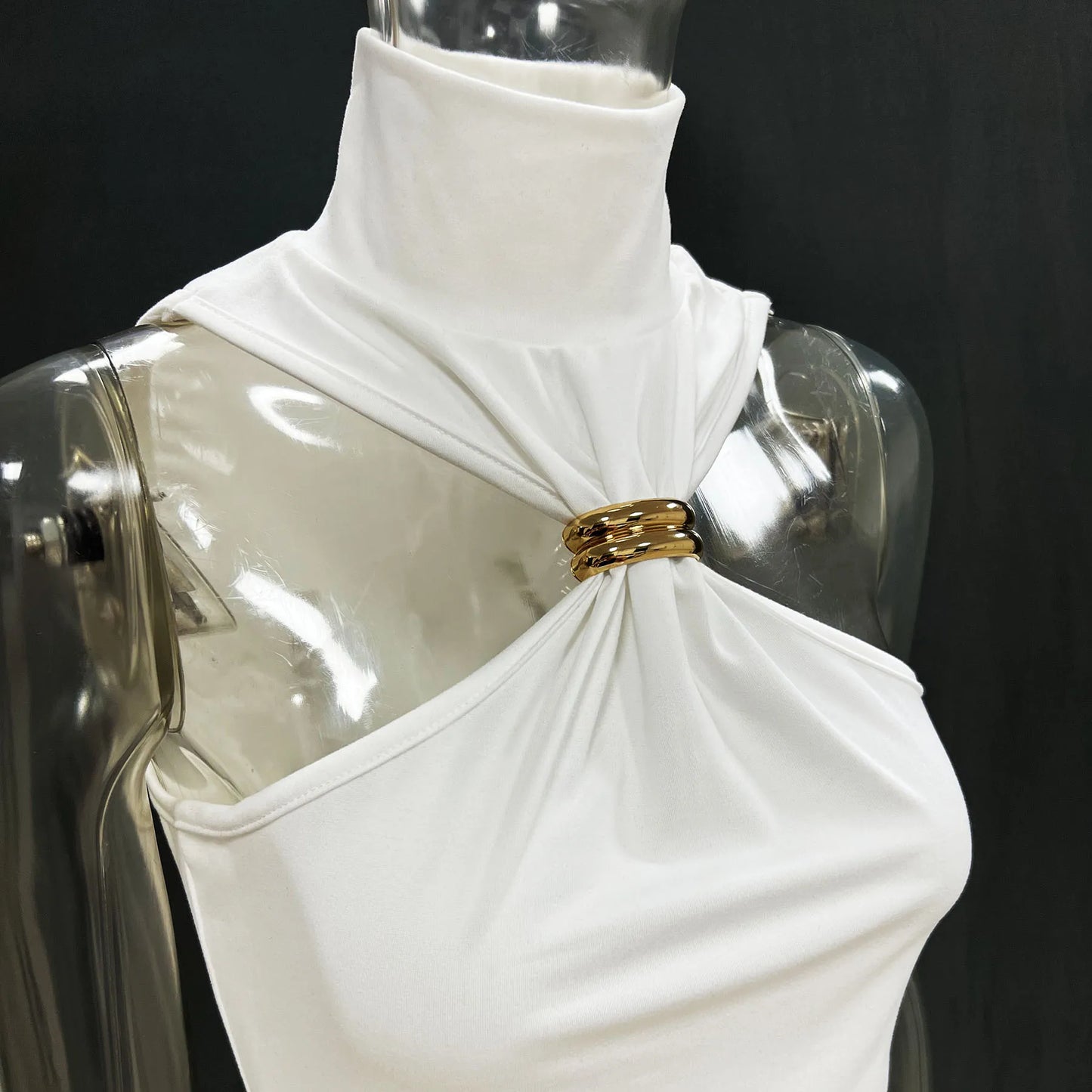 "Mrs. Banks" Women's Elegant Sleeveless Turtleneck Top