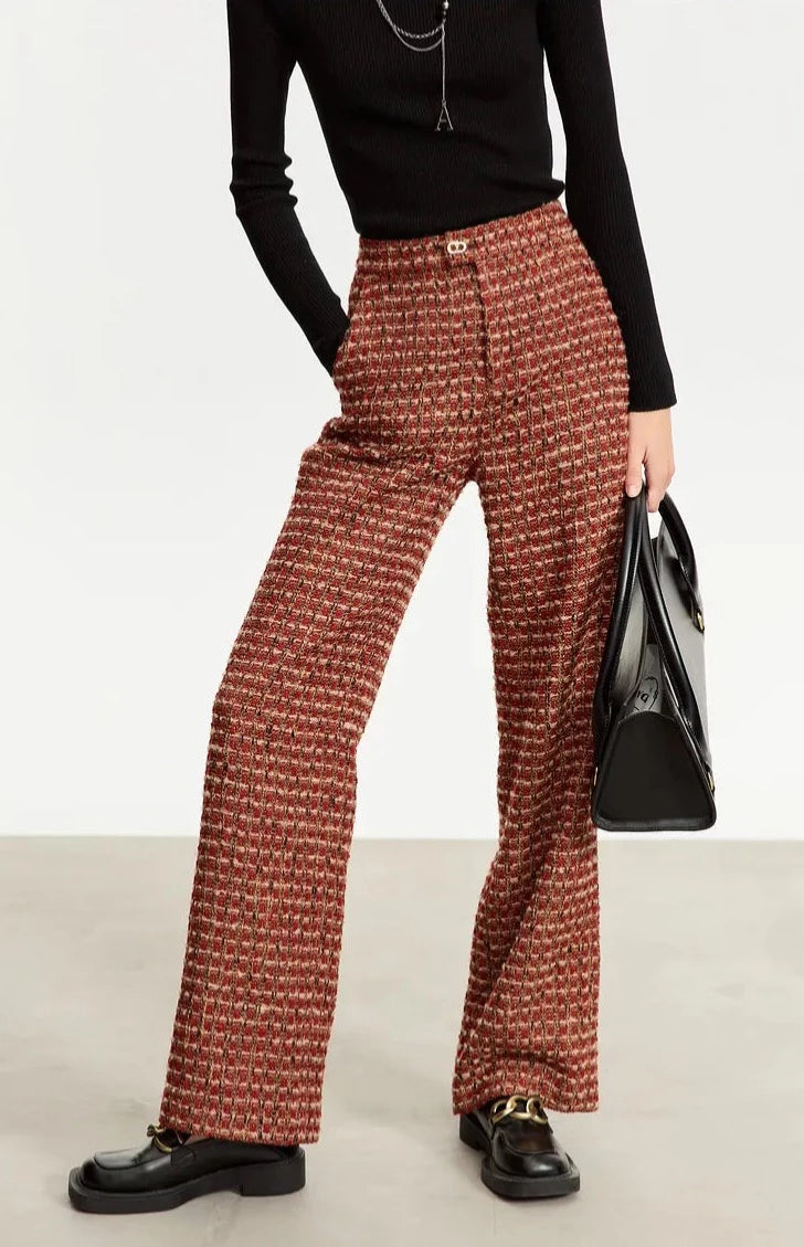 “Fantasy” Women’s Parisian Style Tweed Suit