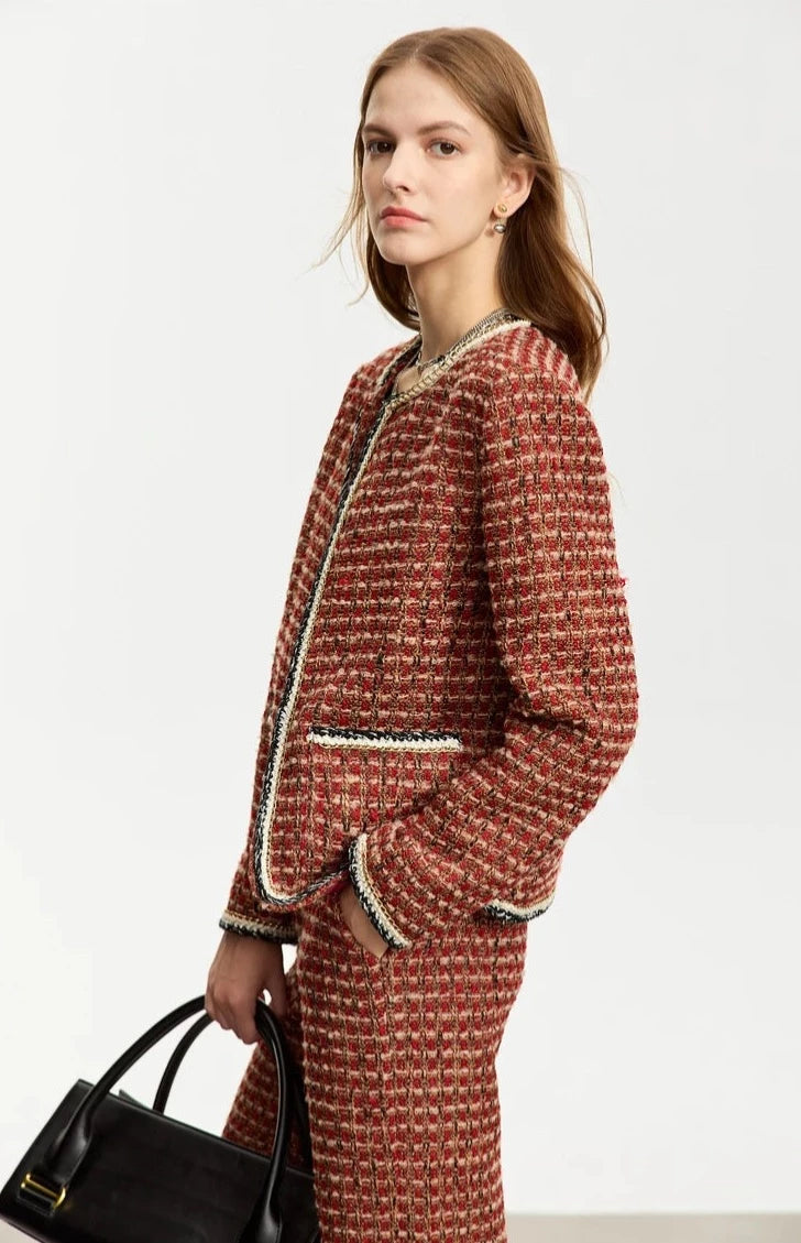 “Fantasy” Women’s Parisian Style Tweed Suit