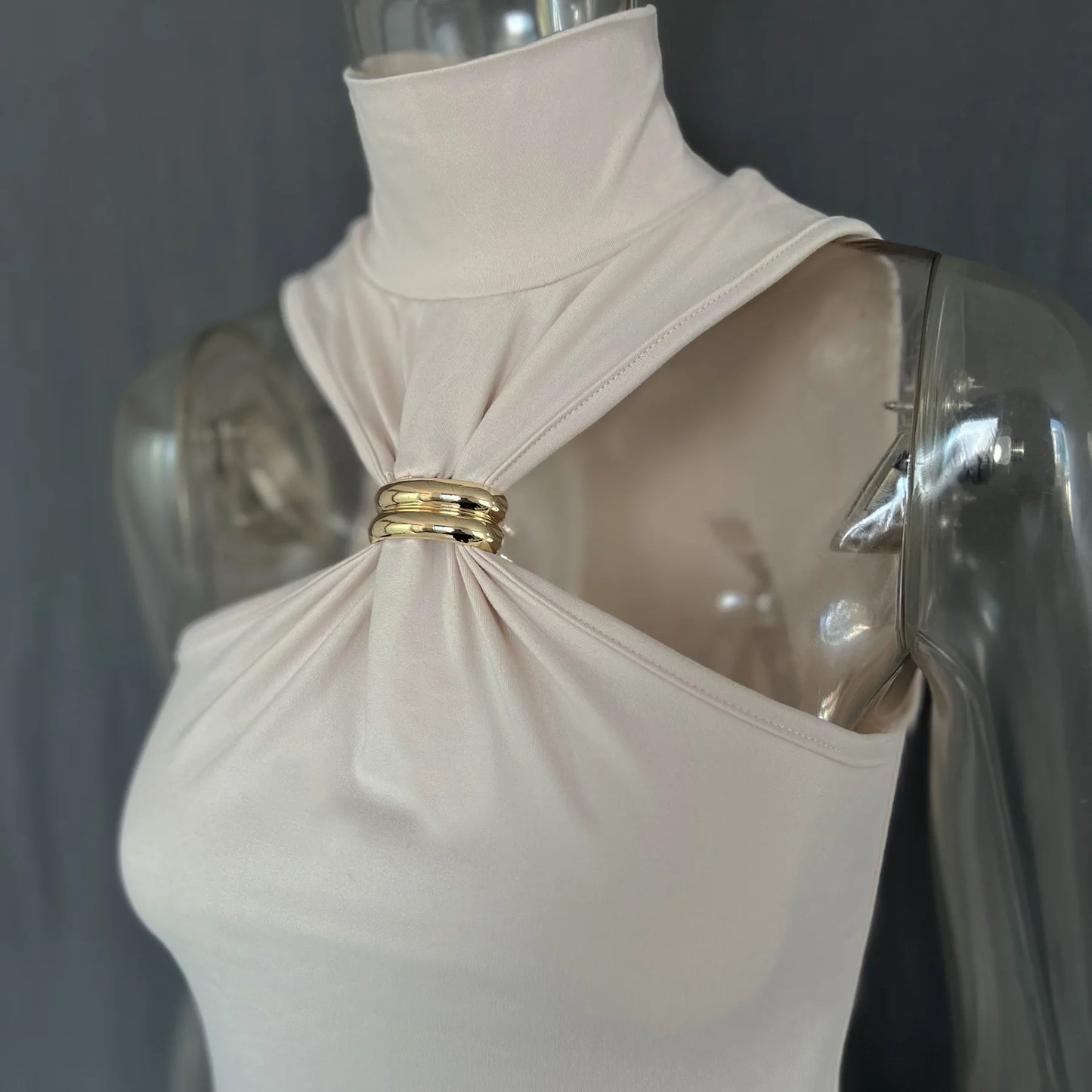 "Mrs. Banks" Women's Elegant Sleeveless Turtleneck Top