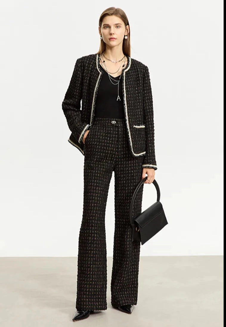 “Fantasy” Women’s Parisian Style Tweed Suit